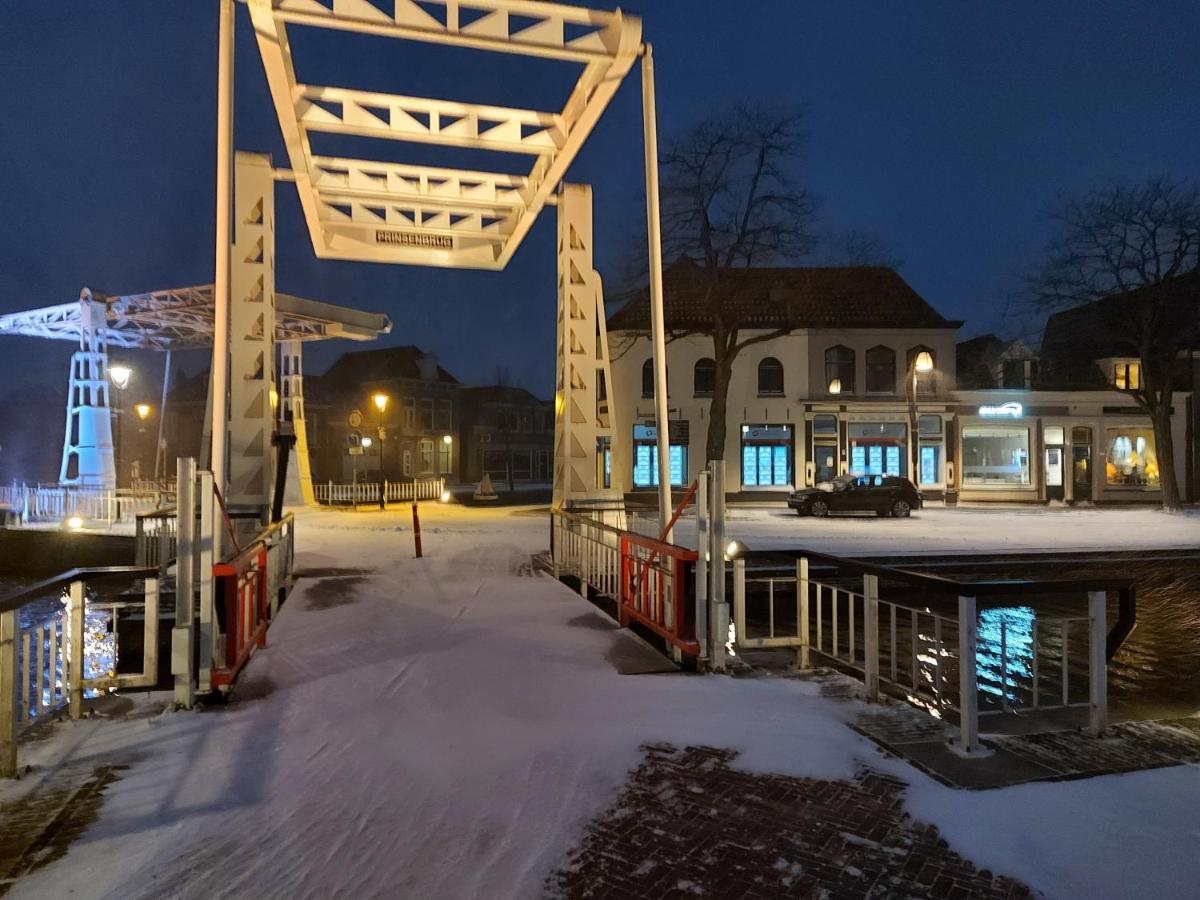Airbnb 'Logeren Aan Het Plein' In Het Centrum Van ميبل المظهر الخارجي الصورة