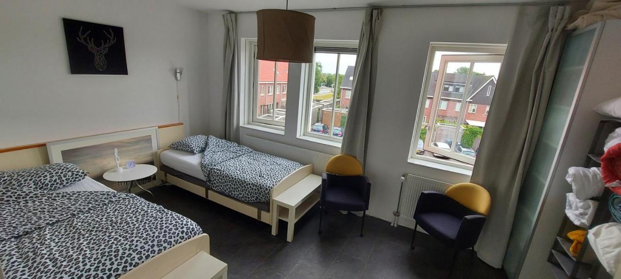 Airbnb 'Logeren Aan Het Plein' In Het Centrum Van ميبل المظهر الخارجي الصورة